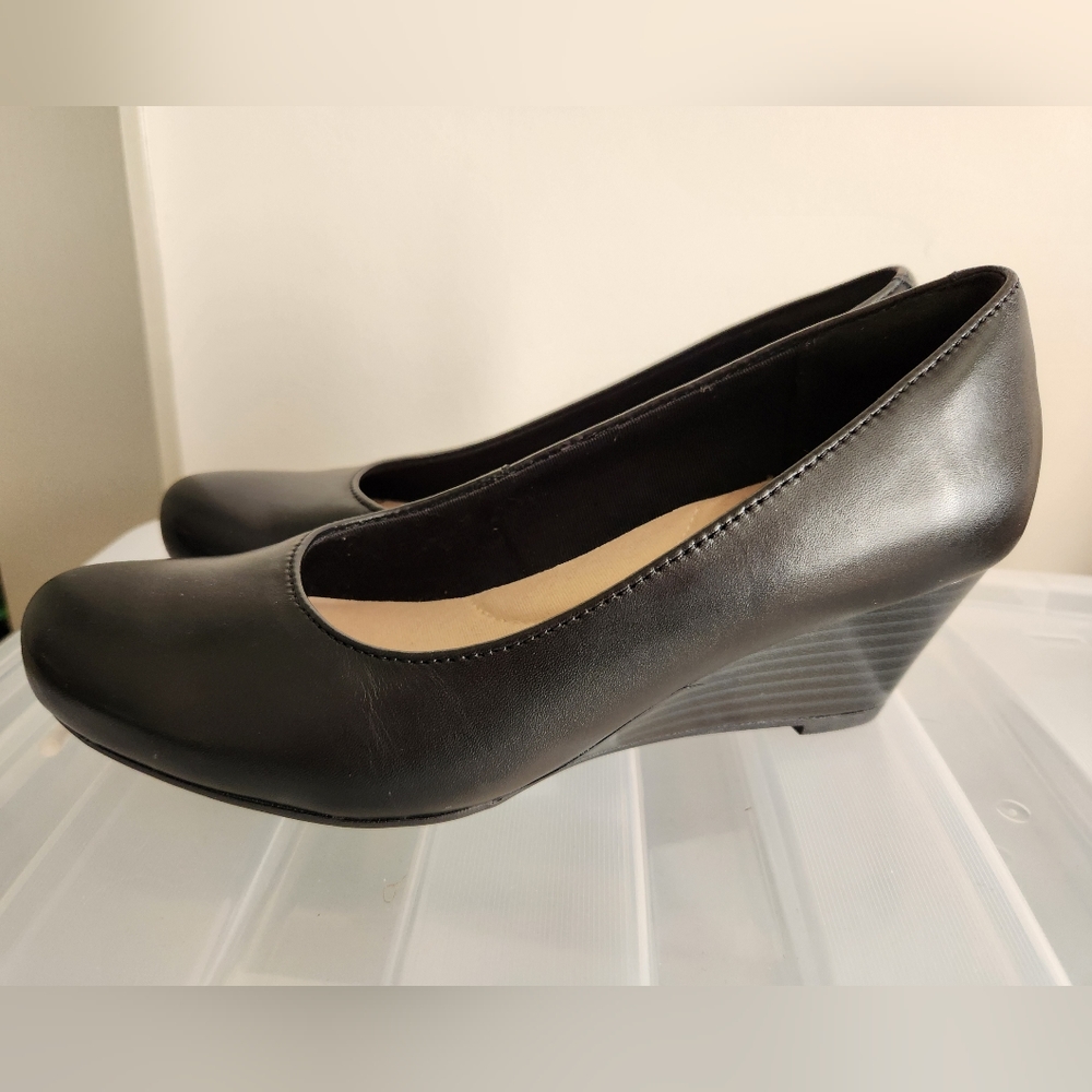 Clark's Wedges